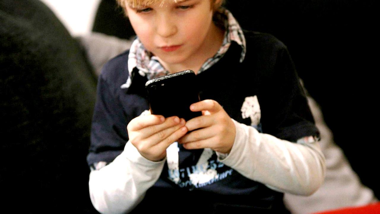 Smartphones : nos enfants sont-il en danger ?